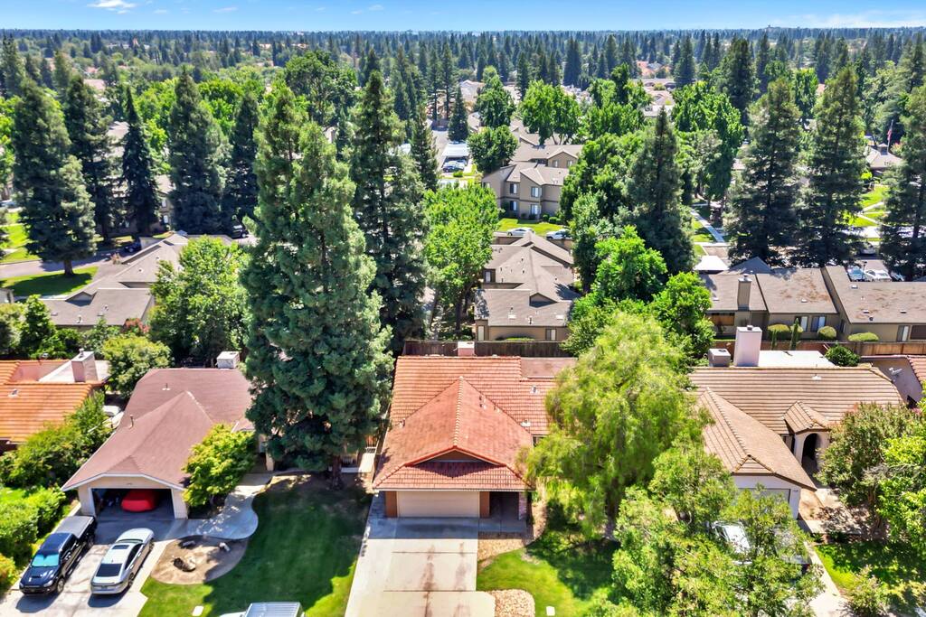 3BD2BTH Modern Home Near Yosemite Natl Park - 23