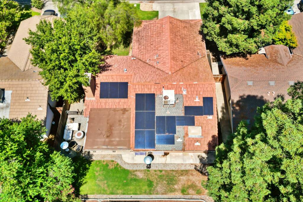3BD2BTH Modern Home Near Yosemite Natl Park - 25