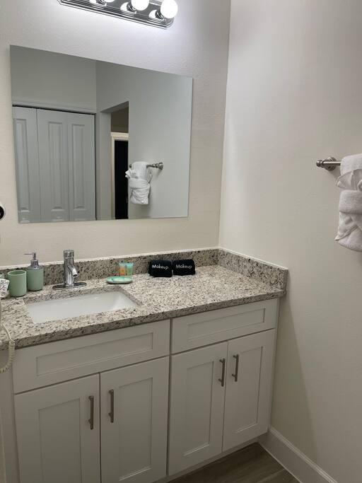 3BD3BTH Downtown 34