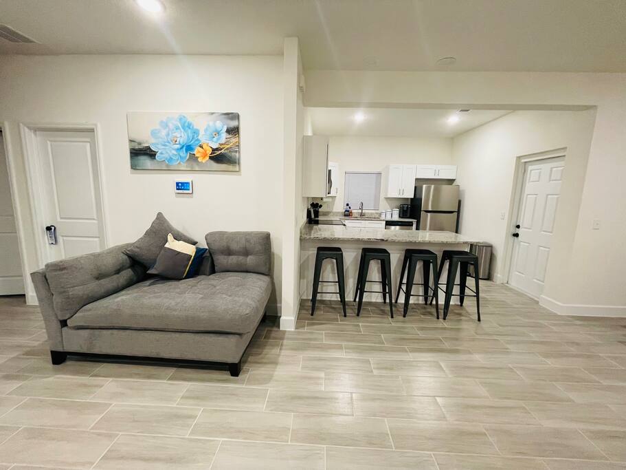 3BD3BTH Downtown 5
